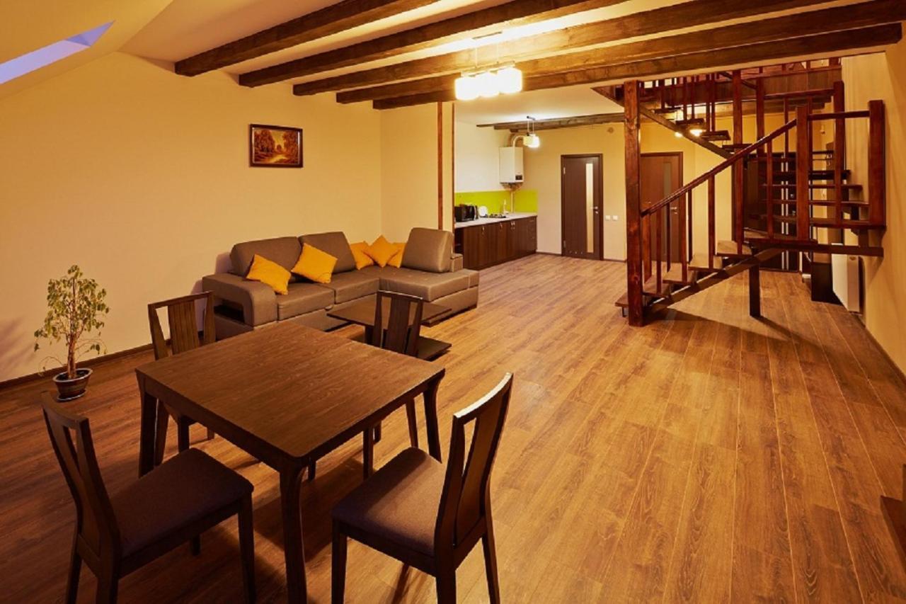 Apartment On Lychakivska Lviv Eksteriør billede